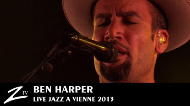 Ben Harper & Charlie Musselwhite – In i’m out and i’m gone – Jazz à Vienne 2013